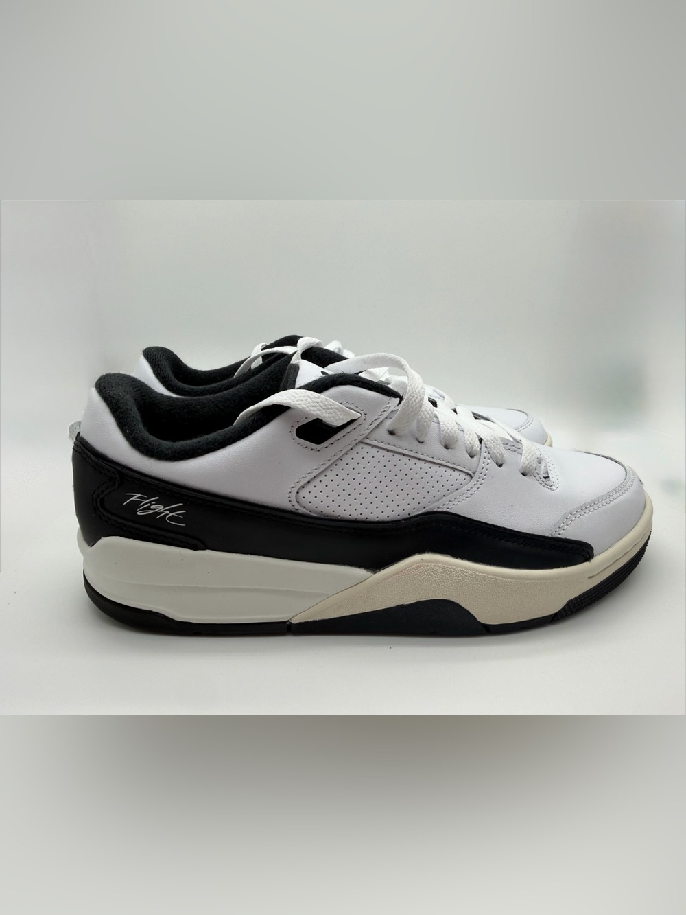 NEW!!! Jordan Flight Court Men's White and Black Low-Top Sneakers